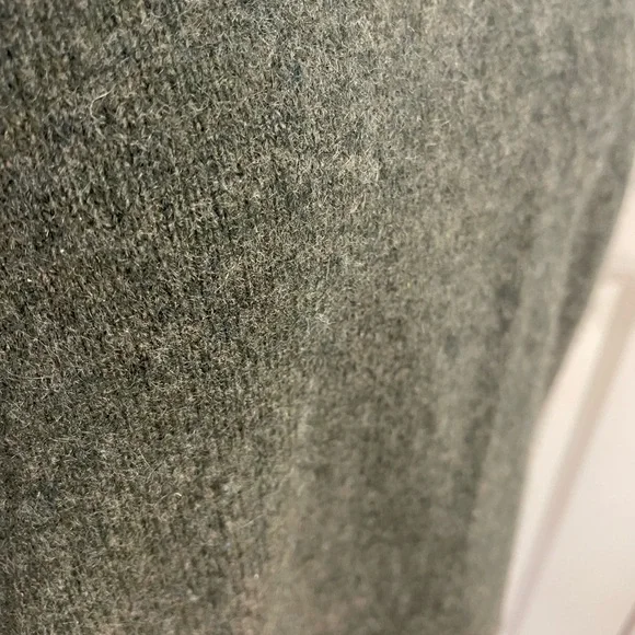 Kirkland Forest Green Cashmere Sweater Size Small - Picture 3 of 9